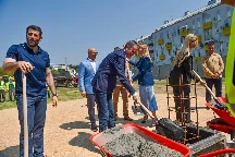 Položen kamen temeljac za izgradnju stanova na Novom Beogradu za 133 izbegličke porodice